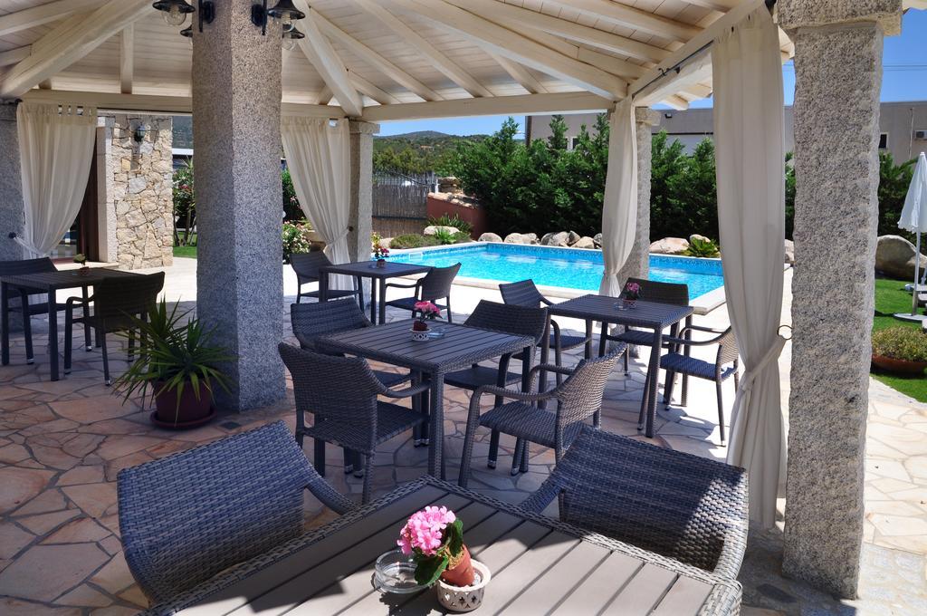 Affittacamere B&B La Villa Dei Graniti فيلاّسيمِيوس المظهر الخارجي الصورة