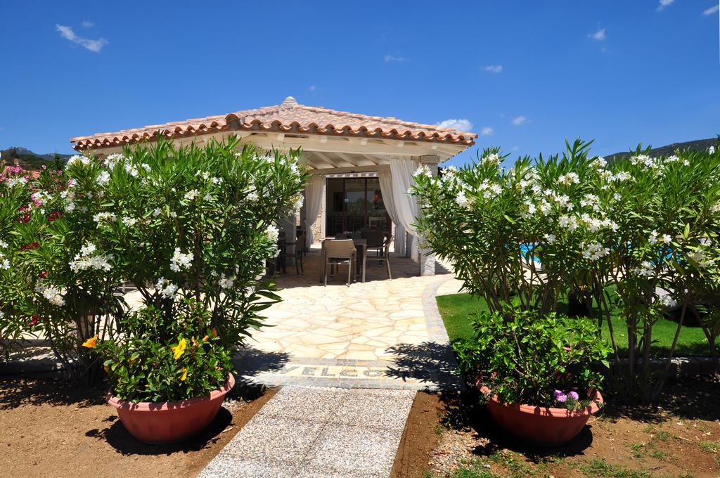 Affittacamere B&B La Villa Dei Graniti فيلاّسيمِيوس المظهر الخارجي الصورة