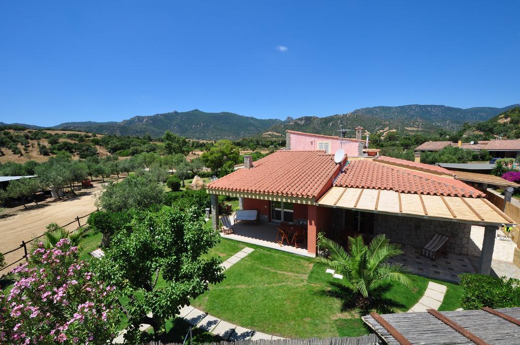 Affittacamere B&B La Villa Dei Graniti فيلاّسيمِيوس المظهر الخارجي الصورة